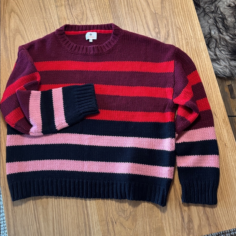 Sundry Wool Blend Women’s Striped Crewneck Sweater. Size 3
